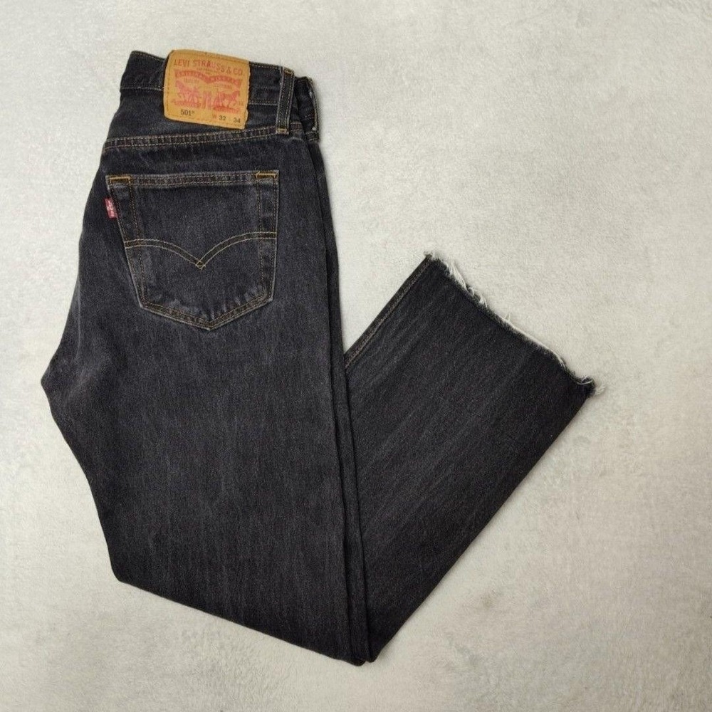 Levis 501 Jeans Mens 32x28 Black Straight Dark Wash Button Fly Raw Hem School